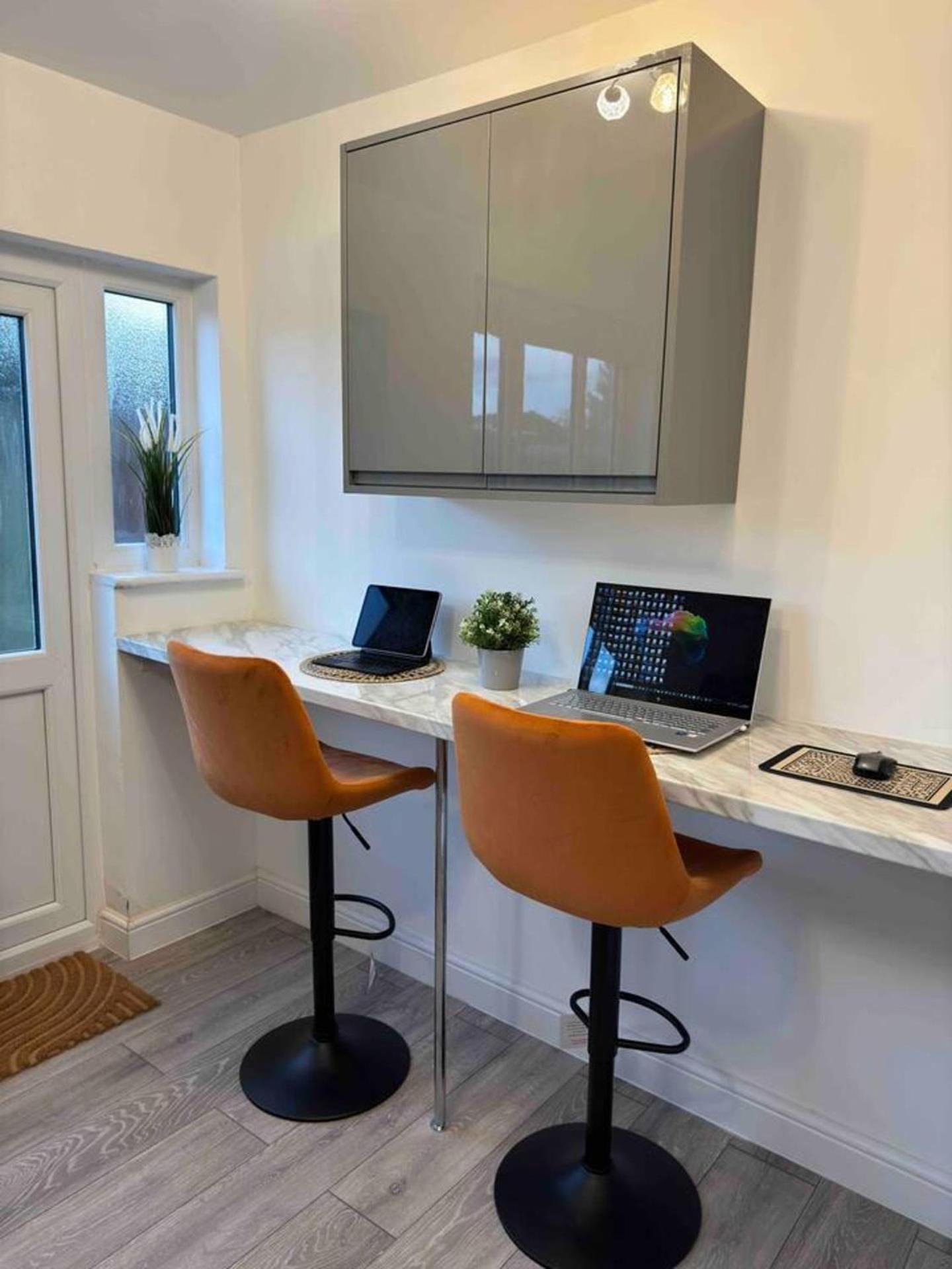3-bed Sleeps 8 Ideal For Large Groups * Birmingham